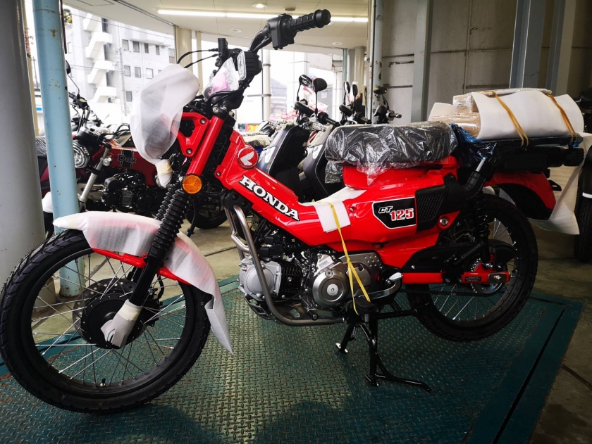 本日入荷！即納可能1台限り！希少なハンターカブCT125 正規ディーラー