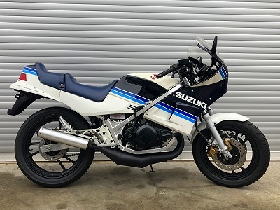 Rg250g スズキ スズキ ガンマ 初期型 レストア エンジンオーバーホール済み Zuttoride Market ずっとライドマーケット