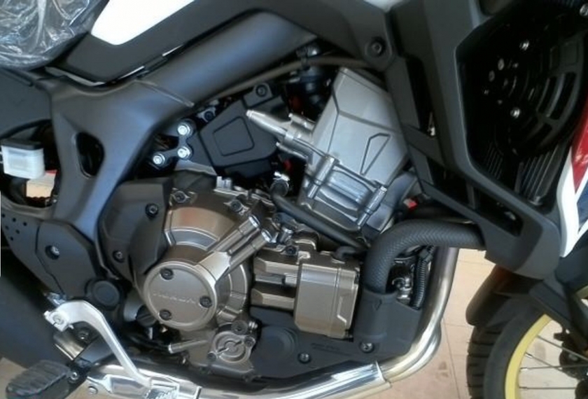 Crf1000l Africa Twin アドベンチャー Dct Ld含む ホンダ ホンダ ｃｒｆ１０００ｌ ａｆｒｉｃａ ｔｗｉｎ ｄｃｔ Zuttoride Market ずっとライドマーケット