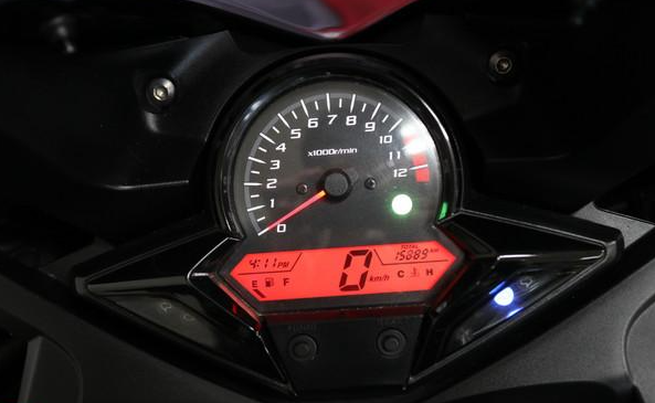Cbr250r Mc17 ホンダ ホンダ ｃｂｒ２５０ｒ Zuttoride Market ずっとライドマーケット