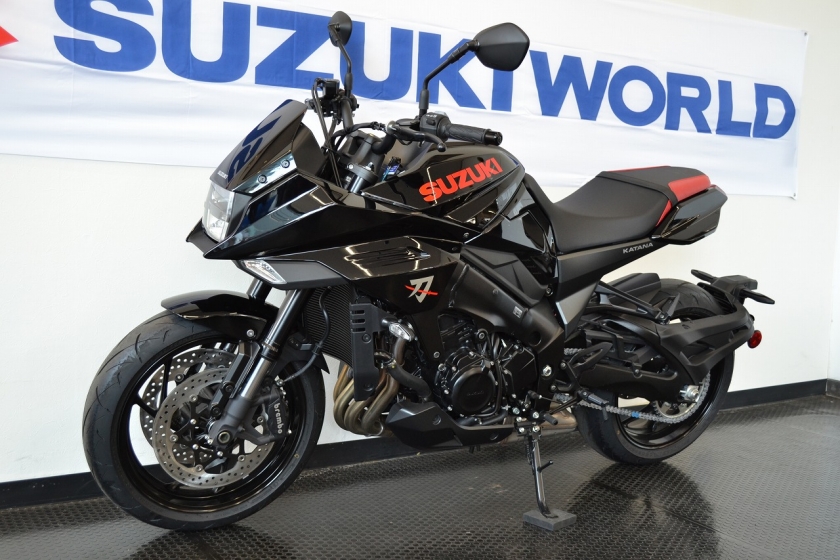 Katana スズキ Suzuki スズキワールド認定中古車 カラードシート仕様 Zuttoride Market ずっとライドマーケット