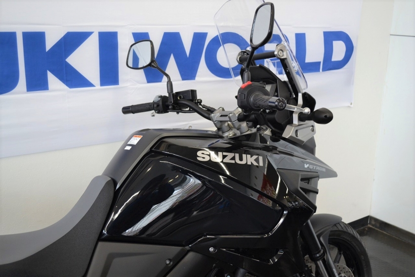Vストローム1050 スズキ Suzuki V ストローム1050 スズキワールド認定中古車 年モデル Zuttoride Market ずっとライドマーケット