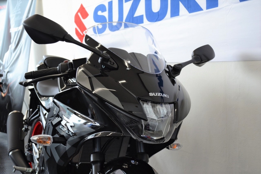 Gsx S125 スズキ Suzuki Gsx R125abs スズキワールド認定中古車 21年モデル Zuttoride Market ずっとライドマーケット